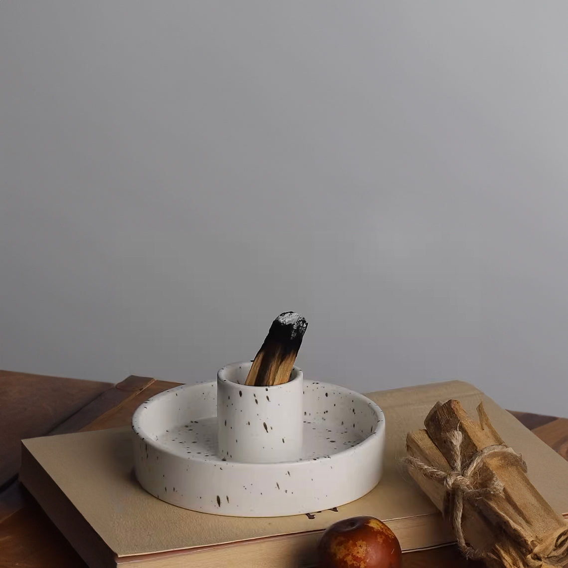 陶瓷聖木架|蠟燭台 飾品盤 秘魯聖木盤 聖木棍香台